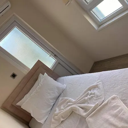 Apartament Maleyna *