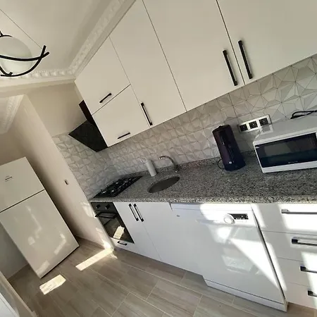 Maleyna Apartment *